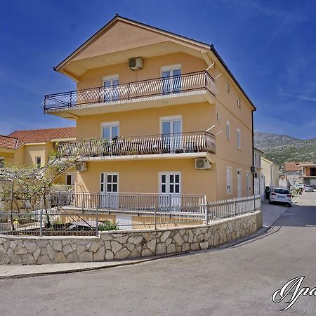 Apartmani Ogi Trebinje Exterior photo